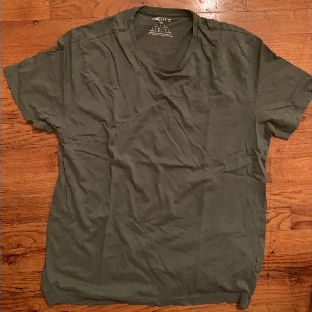 🐟3/$10 T-Shirt